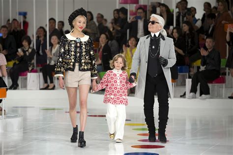 designer chanel kids store.